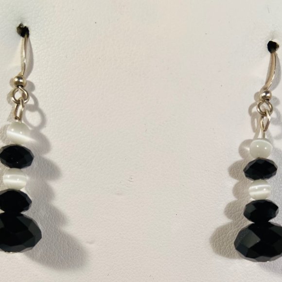 💖 Beautiful Genuine Black and White Geode Necklace - Choker Set 15 in. / NS45 - Picture 4 of 5